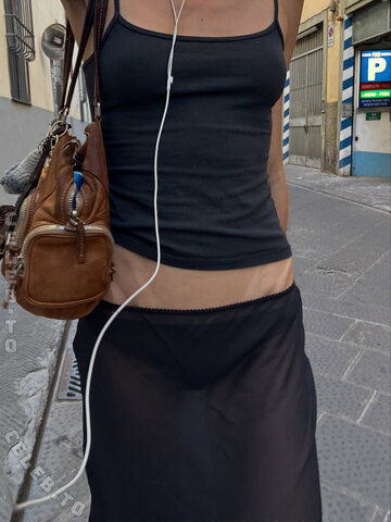 Fredie Halter Instagram Post 08.08.2025 - Tanlines and #seethrough