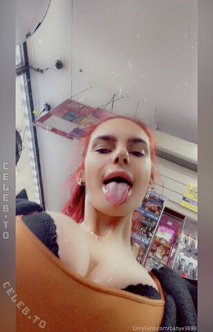 freverena nude photo 3
