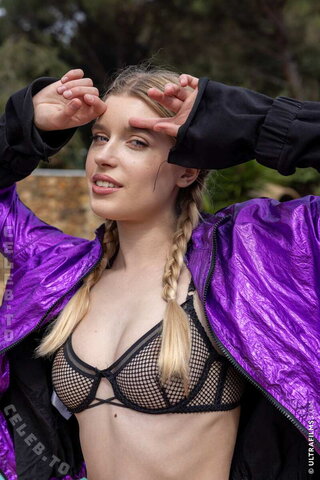 Freya Mayer nude photo 670