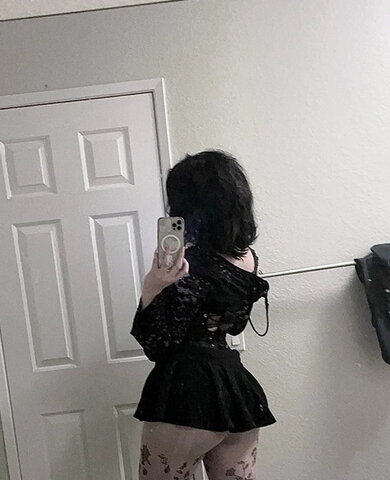Freya nude photo 2
