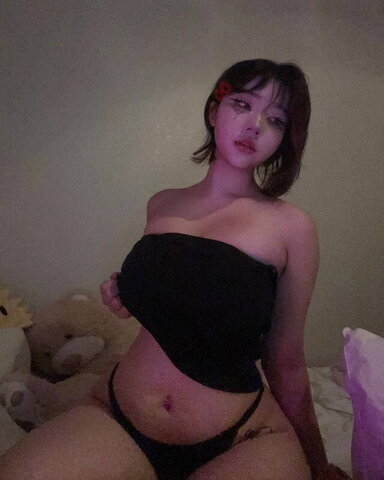 Freya nude photo 13