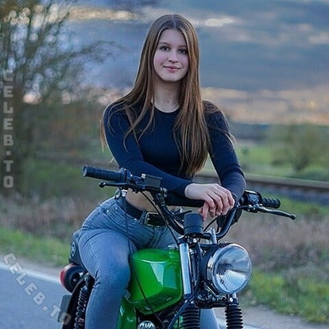 freya_fsl nude photo 16