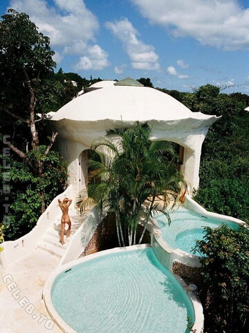 Frida Aasen nude photo 4