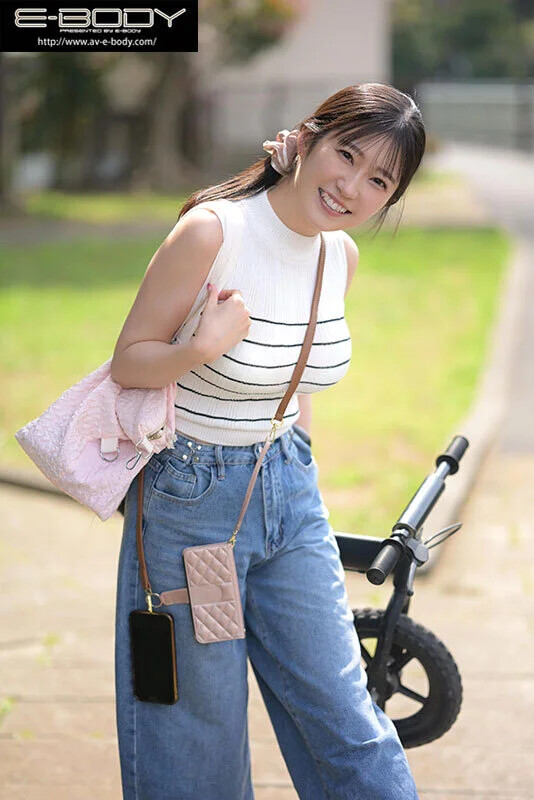 Fumika Kashiwagi nude photo 2