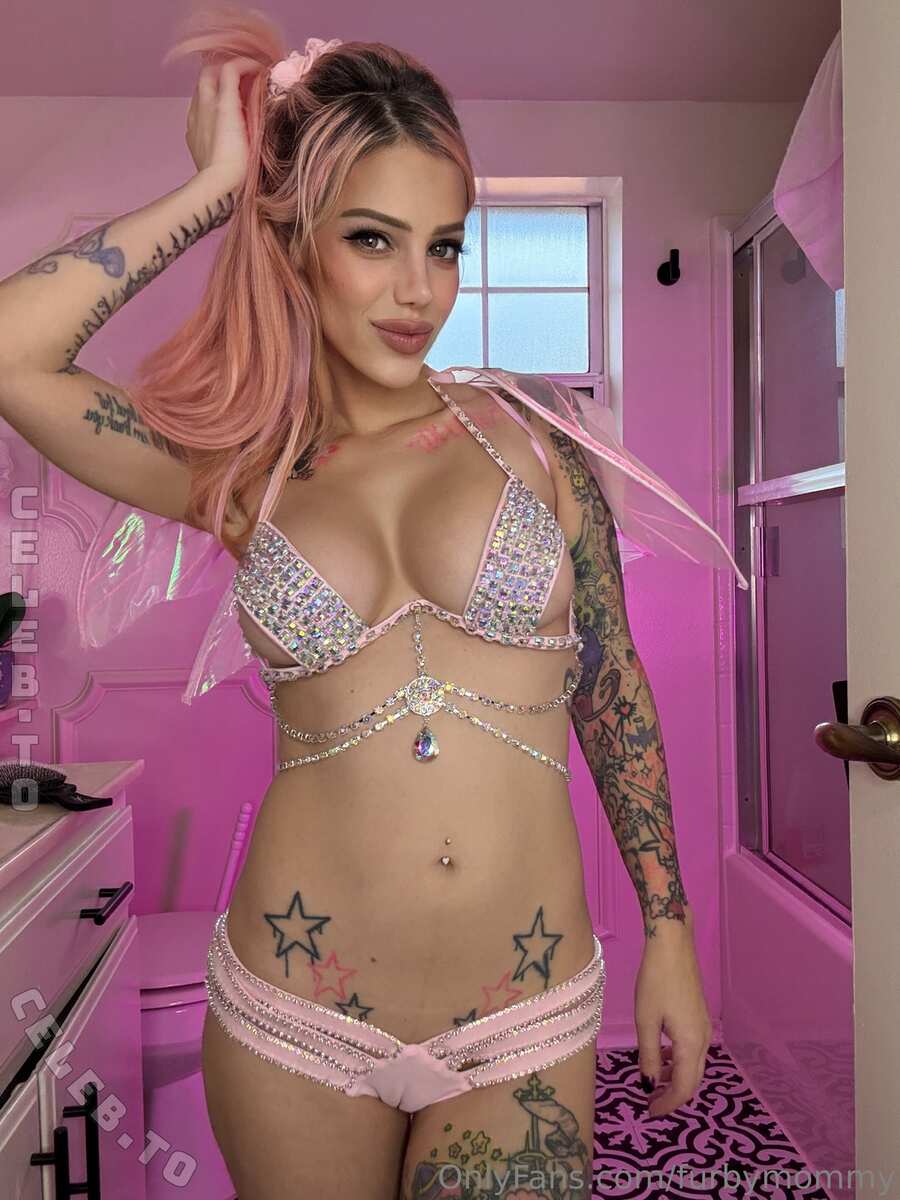 furbymommy nude photo 11