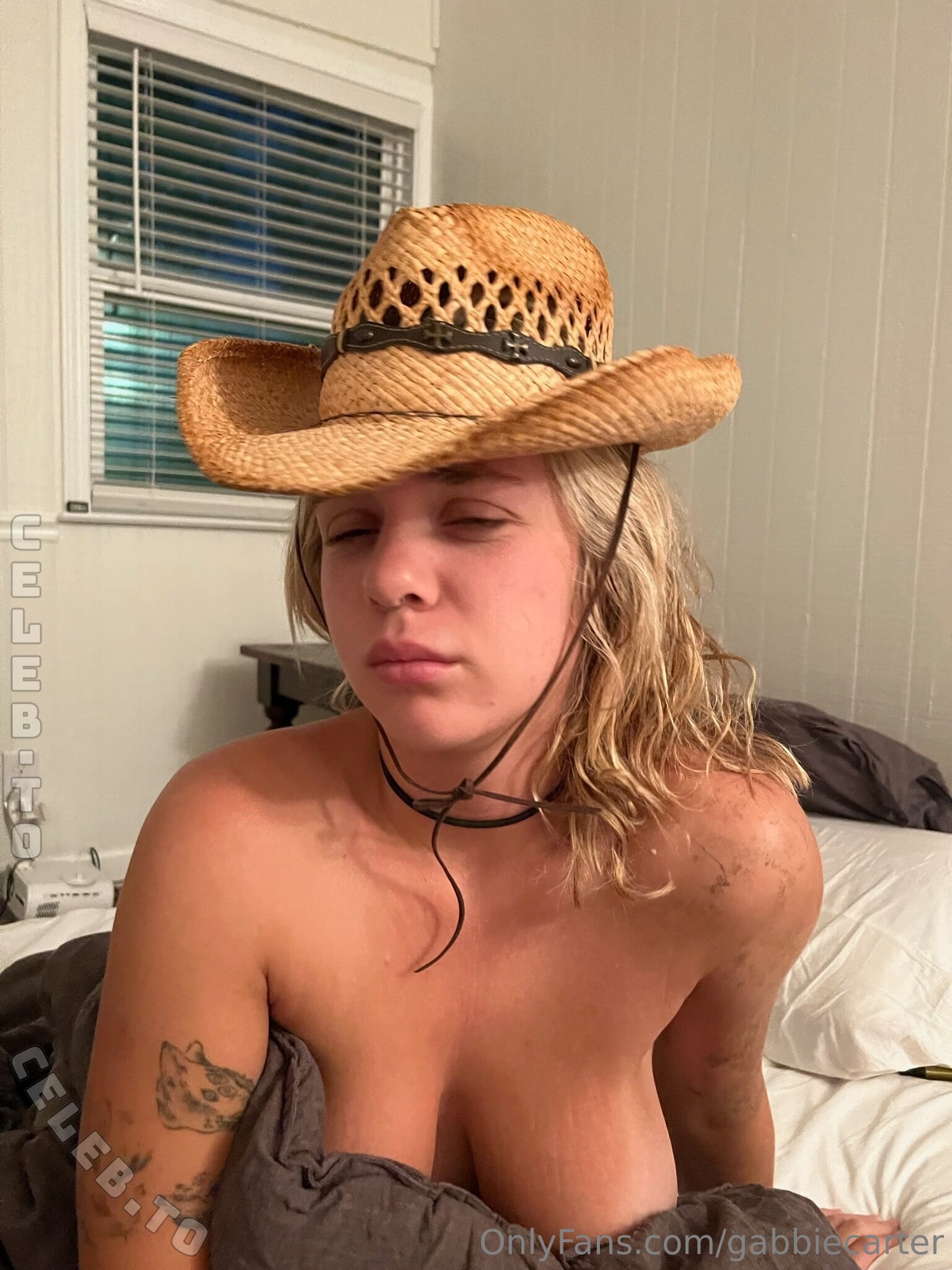 Gabbie Carter nude photo 1