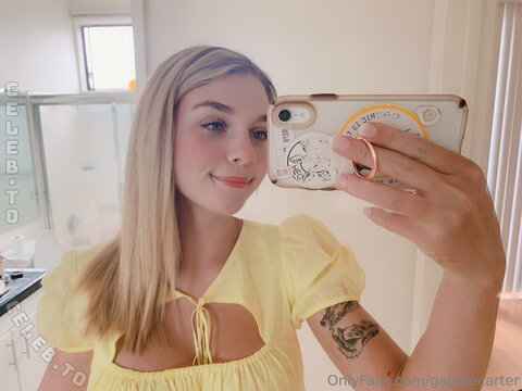 Gabbie Carter photo 1