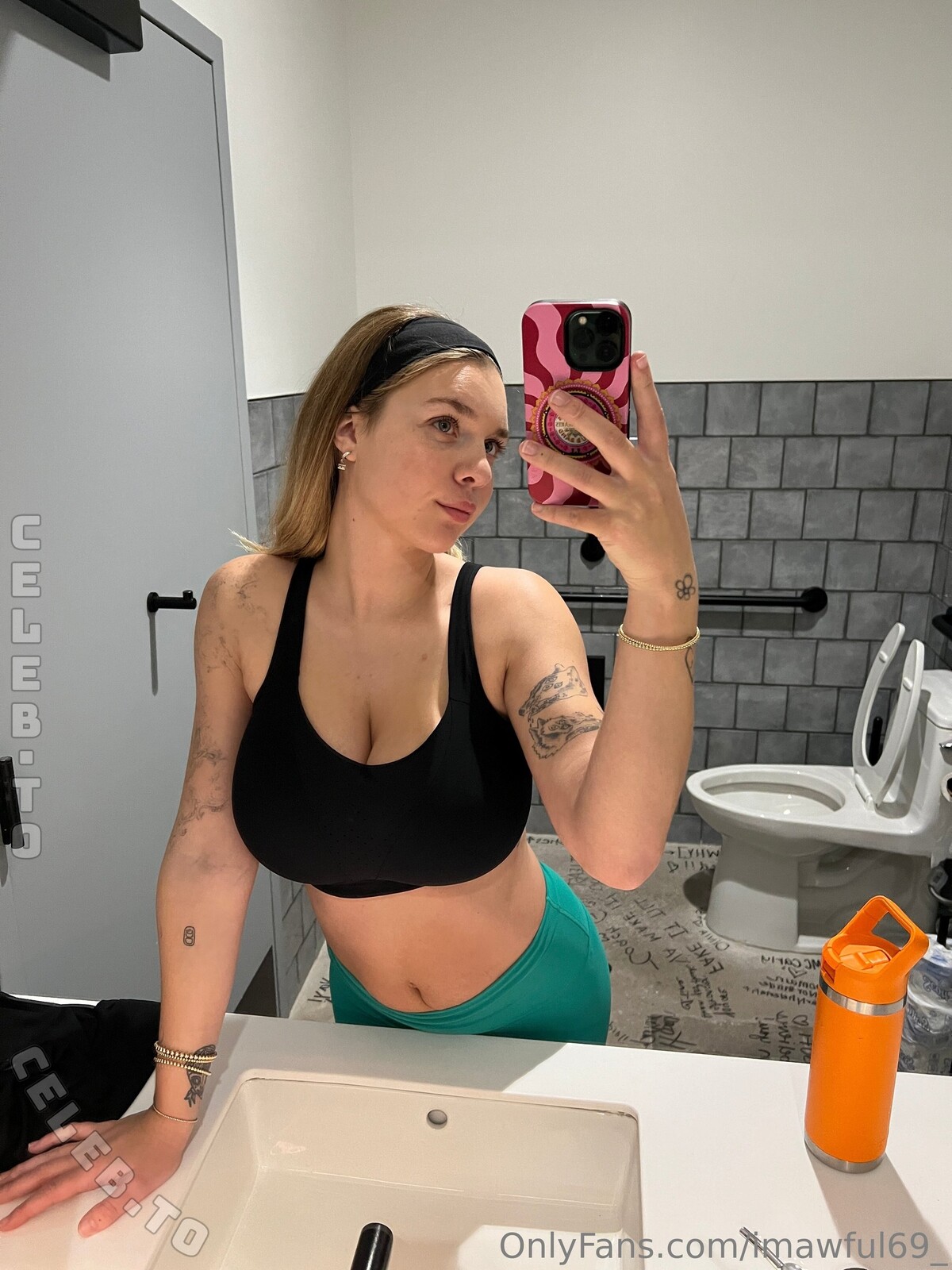 Gabbie Carter nude photo 4