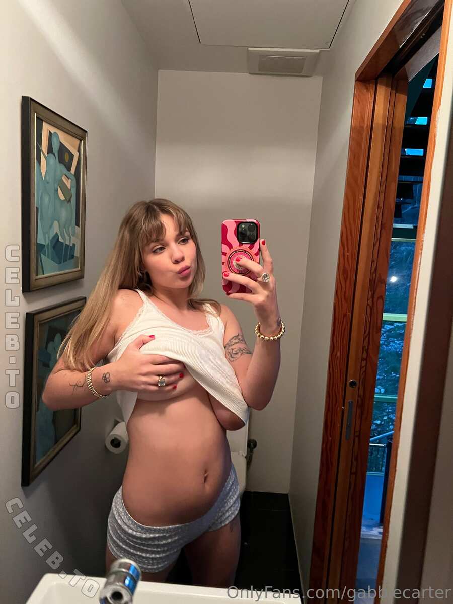Gabbie Carter nude photo 2