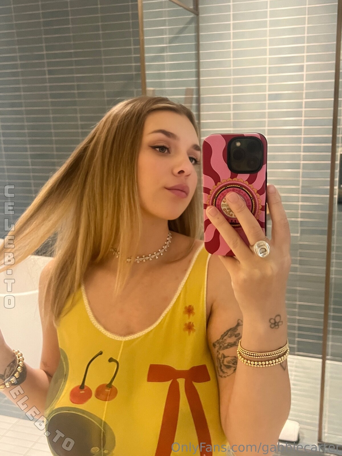 Gabbie Carter nude photo 5