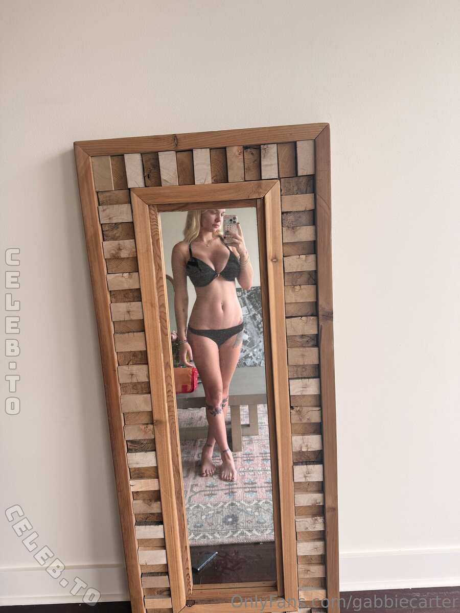 Gabbie Carter nude photo 3