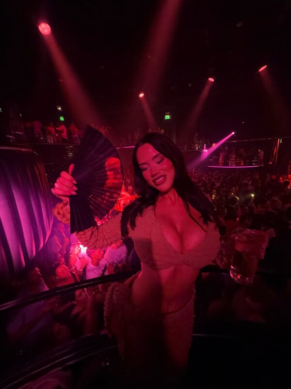 Gabby McCarthy nude photo 31