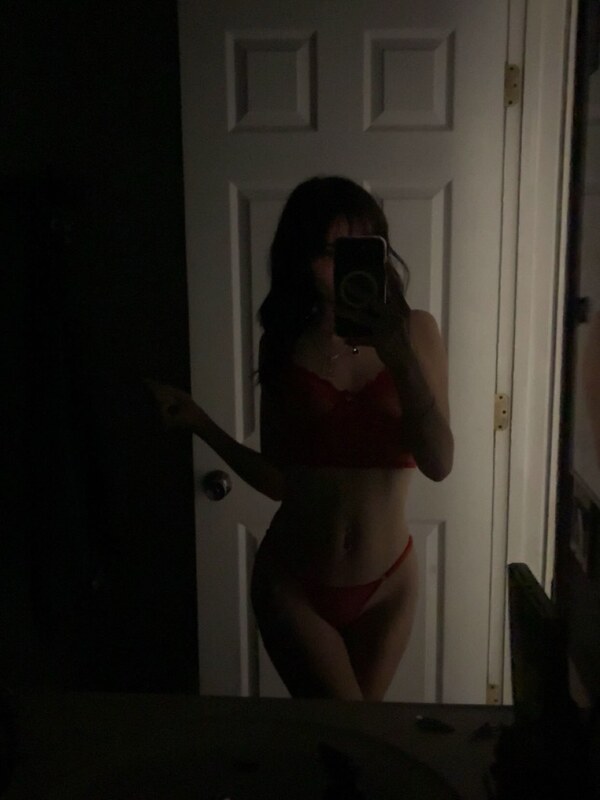 gabbyxlover nude photo 2