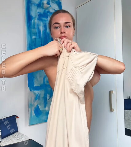 Gabriela Olga nude photo 6