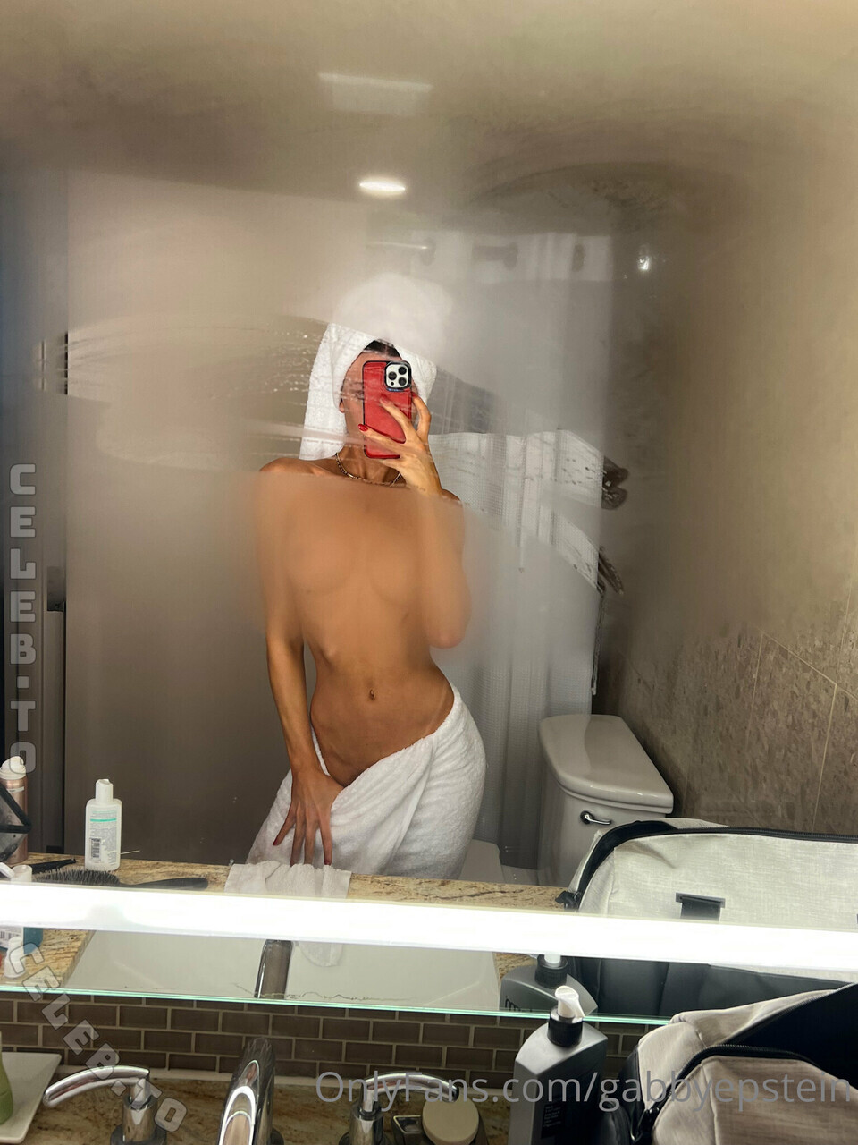 Gabrielle Epstein nude photo 3
