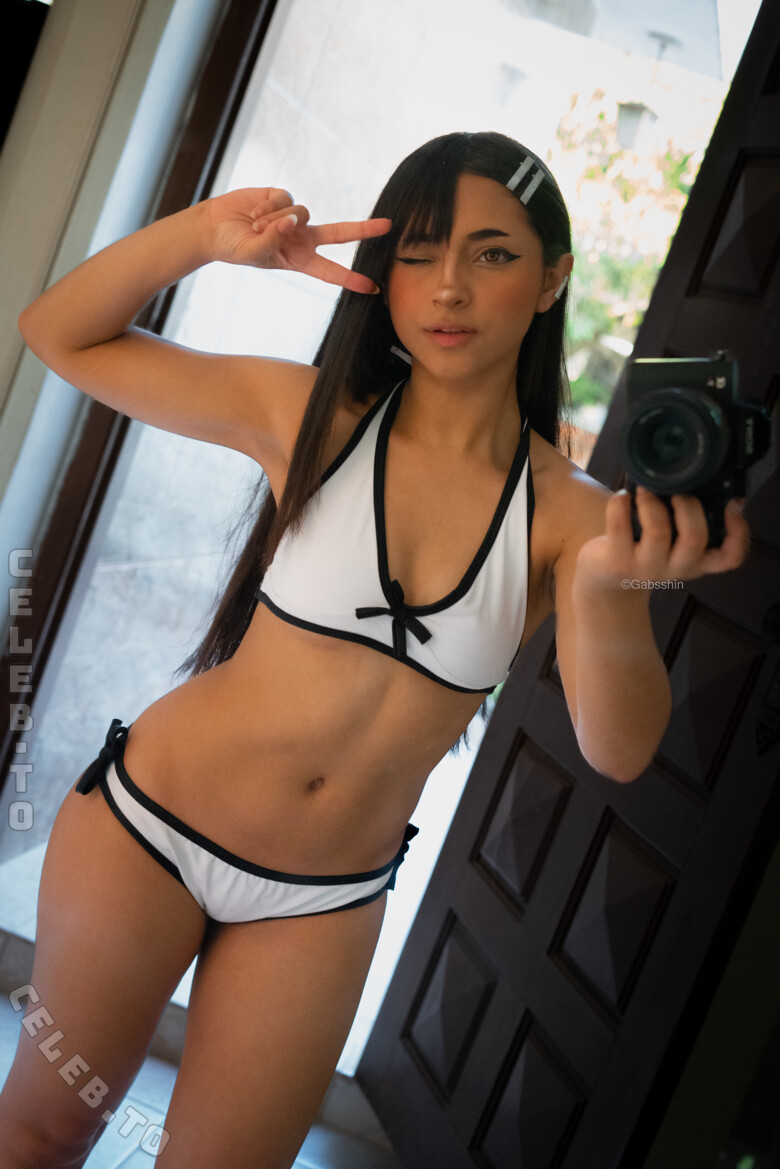 gabsshin nude photo 10