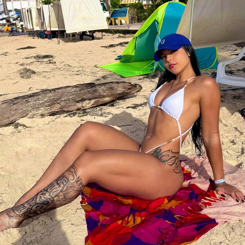Gaby Frazão nude photo 46