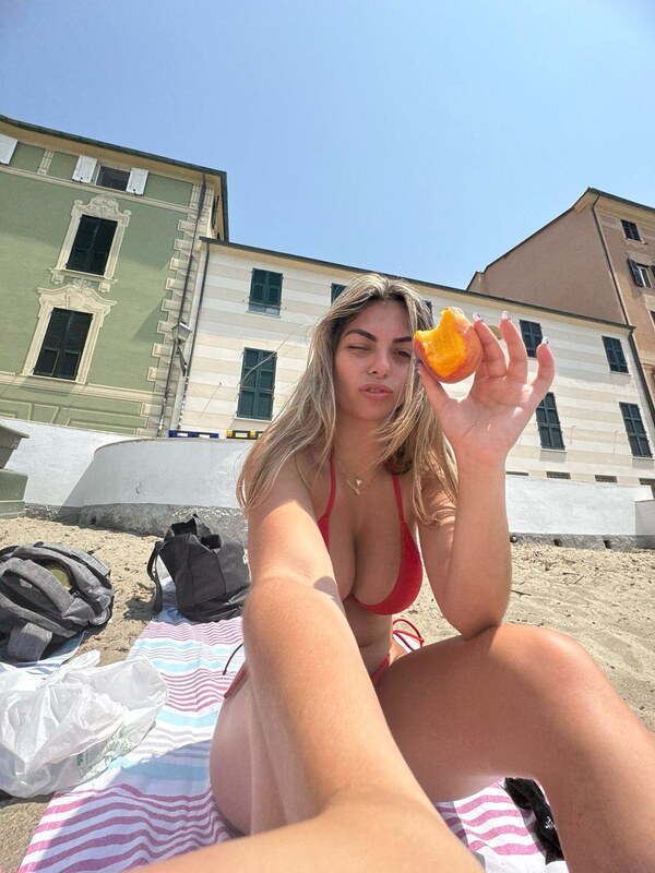 gaby_zola nude photo 11