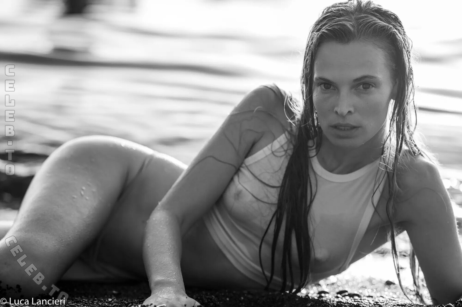 Gaëlle Baekelandt nude photo 4