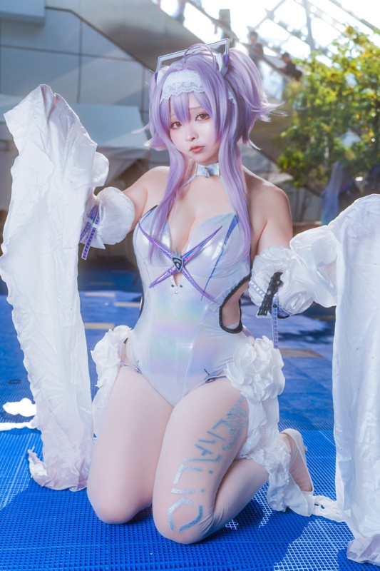 gc_distance nude photo 14