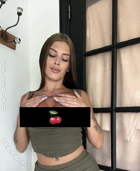 Geilenachbarin_21 nude photo 2