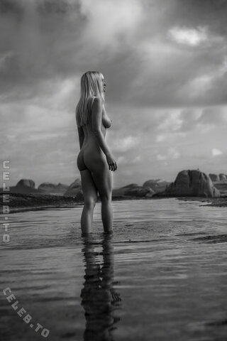 Genevieve Morton photo 5