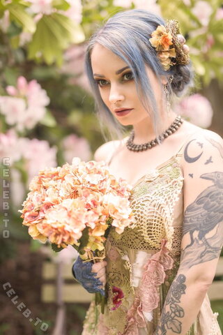Genthehobbit nude photo 1093