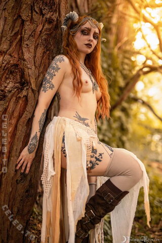 Genthehobbit nude photo 224