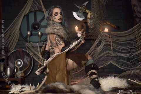 Genthehobbit nude photo 500