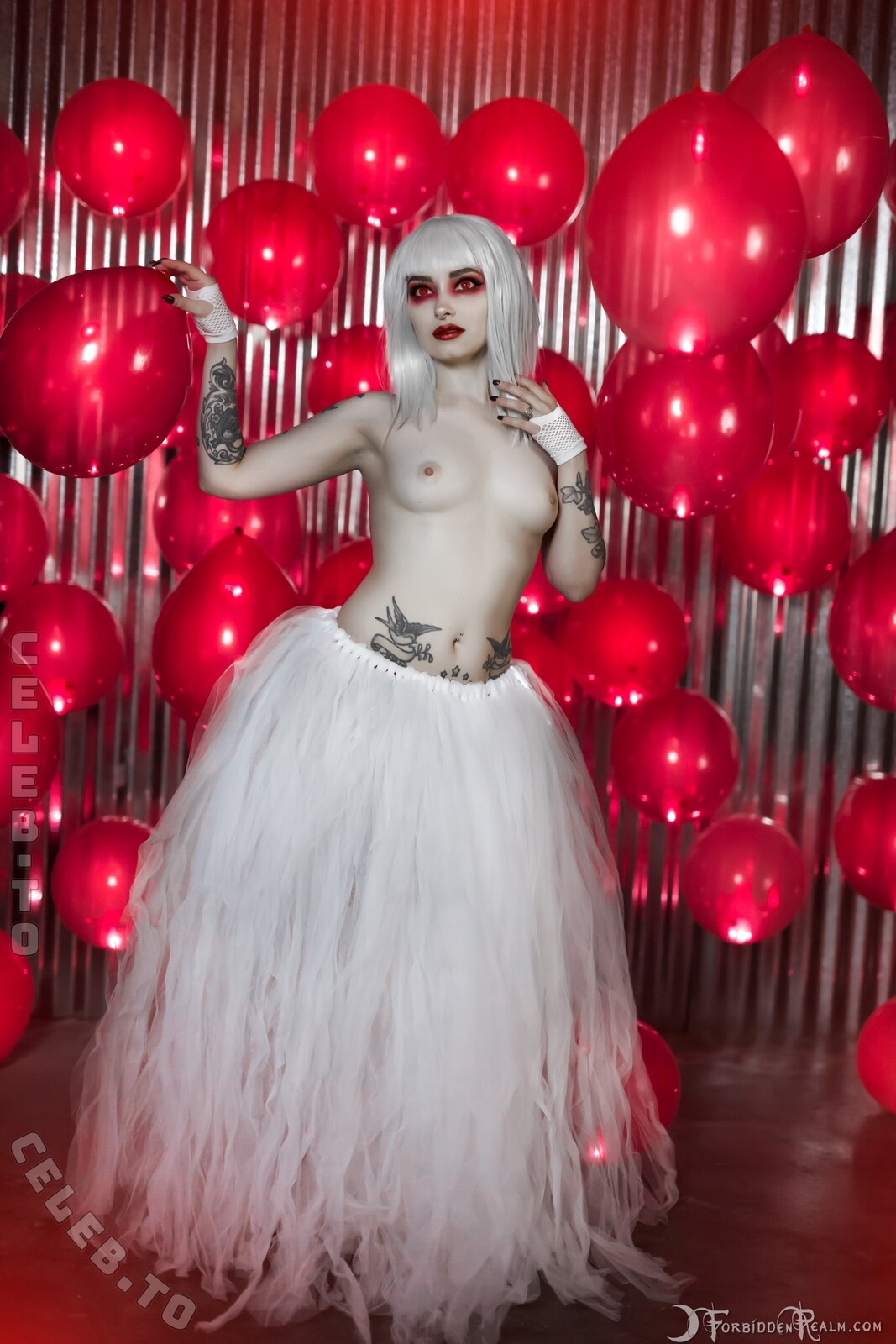 Genthehobbit nude photo 17