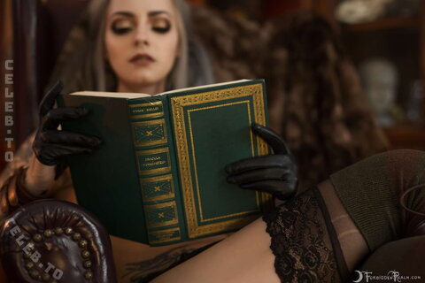 Genthehobbit nude photo 1