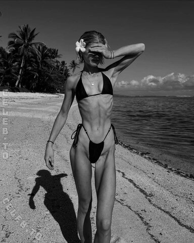Georgiegoudie – An incredibly pretty, slim, cheerful, and travel-loving young woman who shares her adventures on Inst…