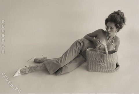 Georgina Fleur photo 3