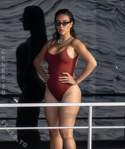 Georgina Rodriguez Hernández photo 4