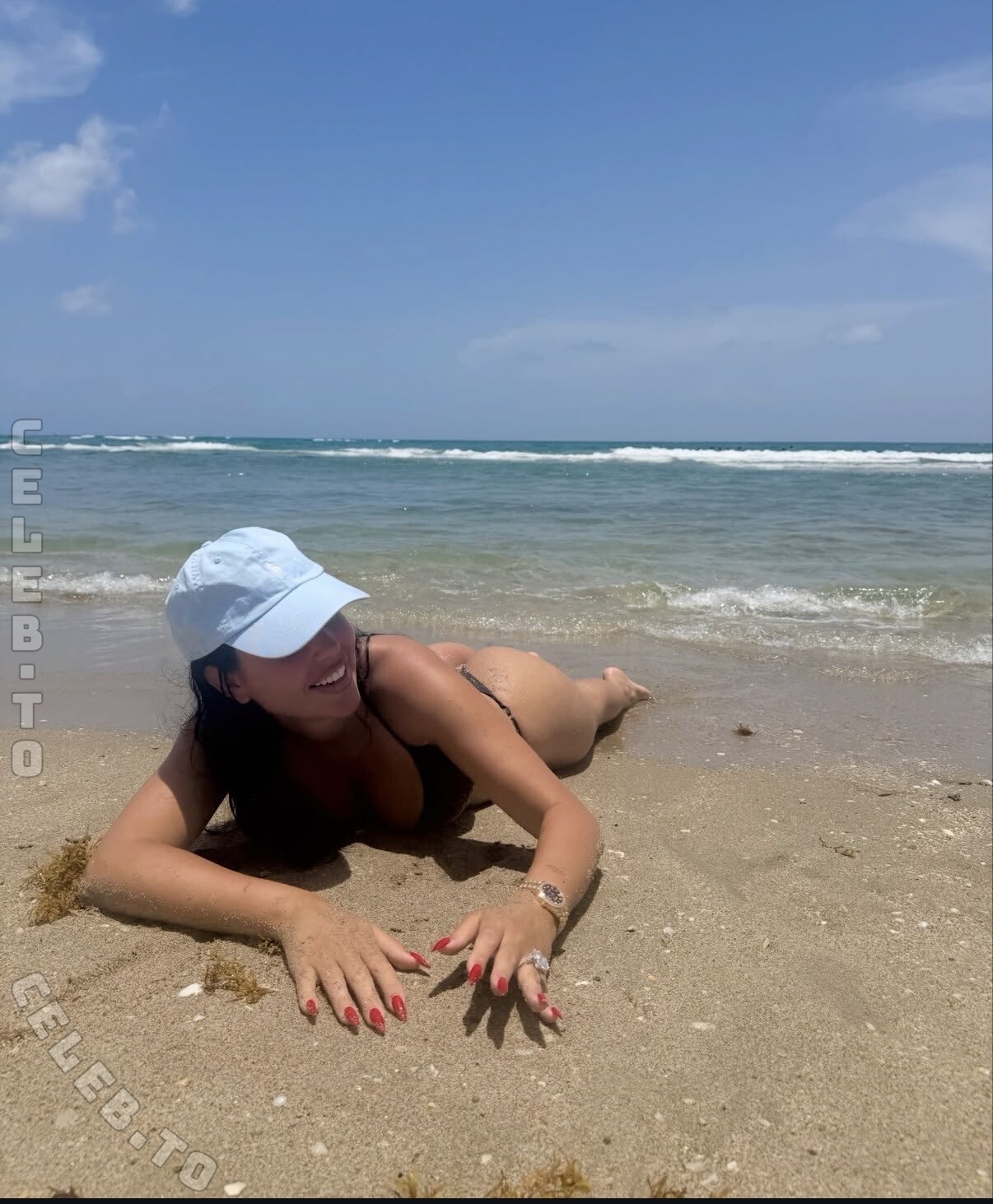 Georgina Rodriguez Hernández nude photo 3