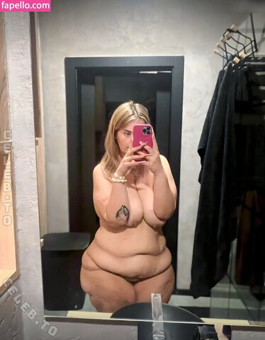 Geparrke nude photo 10