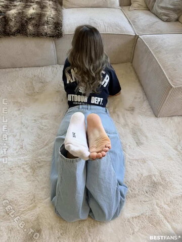germangirlnextdoor95 nude photo 7