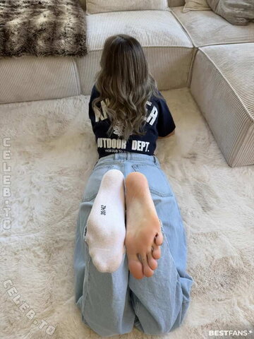 germangirlnextdoor95 nude photo 6