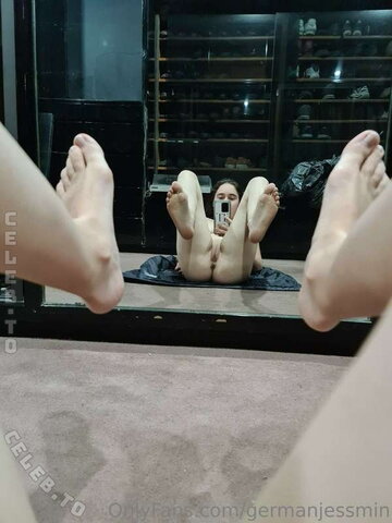 germanjessmin nude photo 3