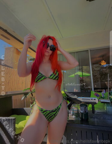 Gigi Dolin nude photo 34