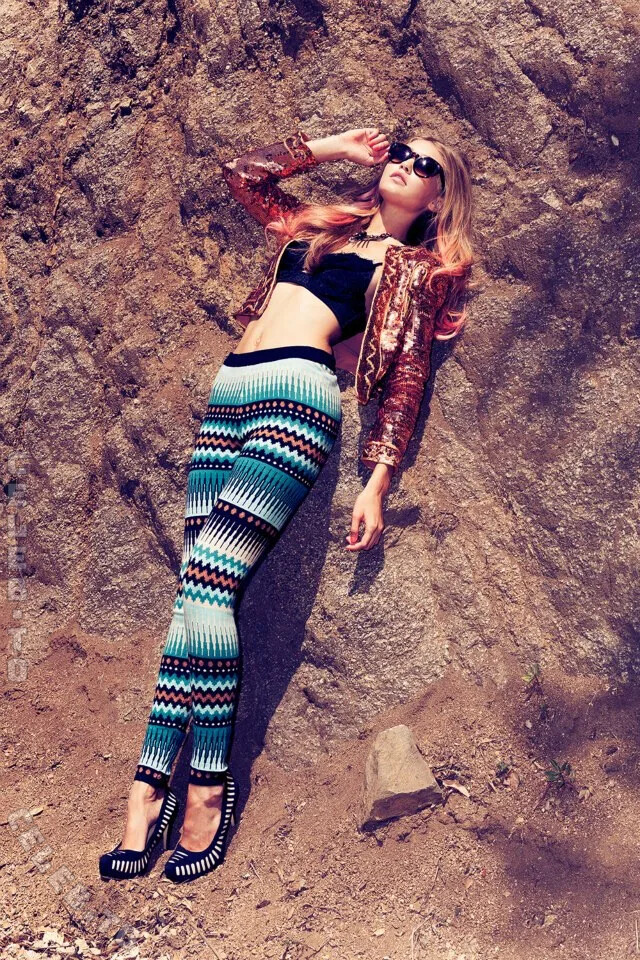 Gigi Hadid nude photo 3