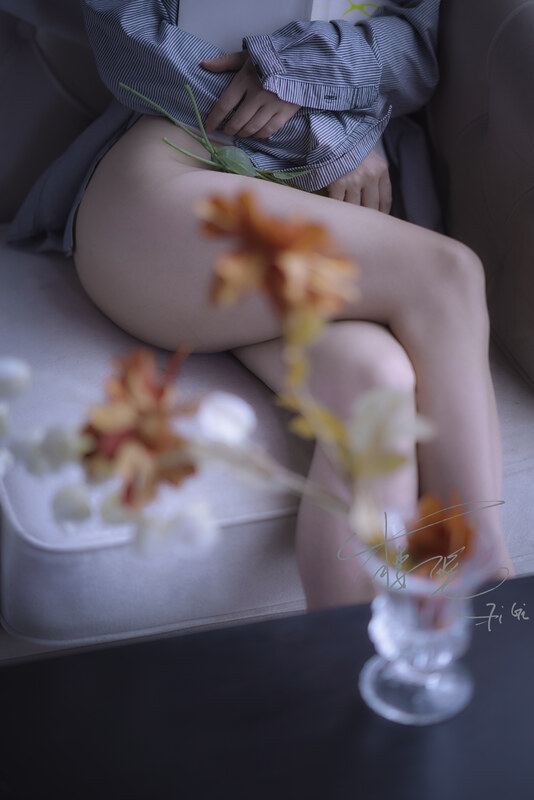 GiGi nude photo 7