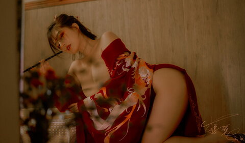 GiGi nude photo 404