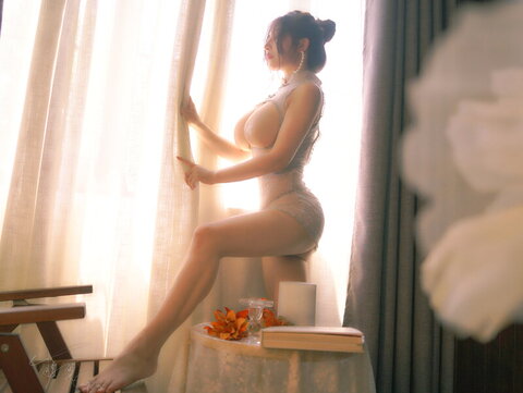GiGi nude photo 344