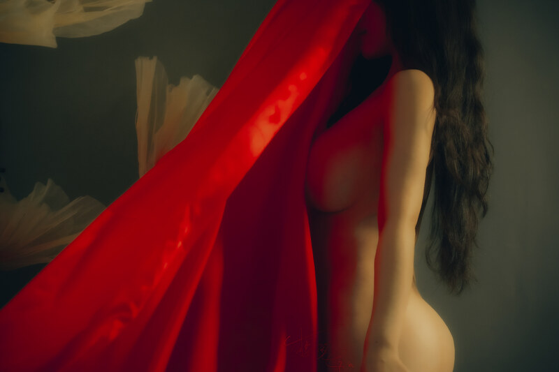 GiGi nude photo 8
