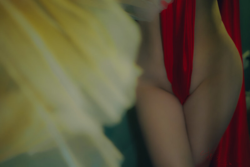 GiGi nude photo 13