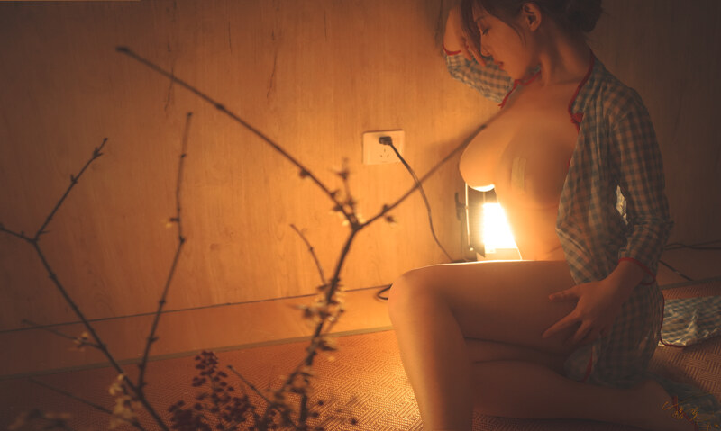 GiGi nude photo 3
