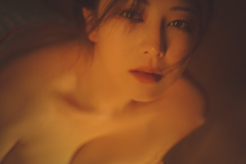 GiGi nude photo 15