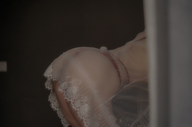 GiGi nude photo 5