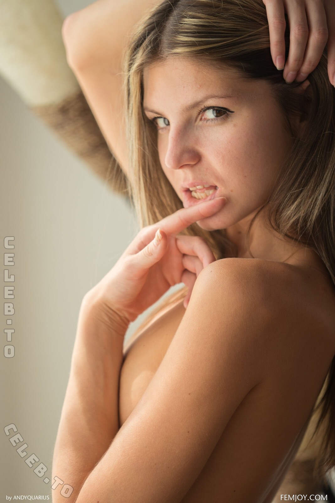 Gina Gerson nude photo 10